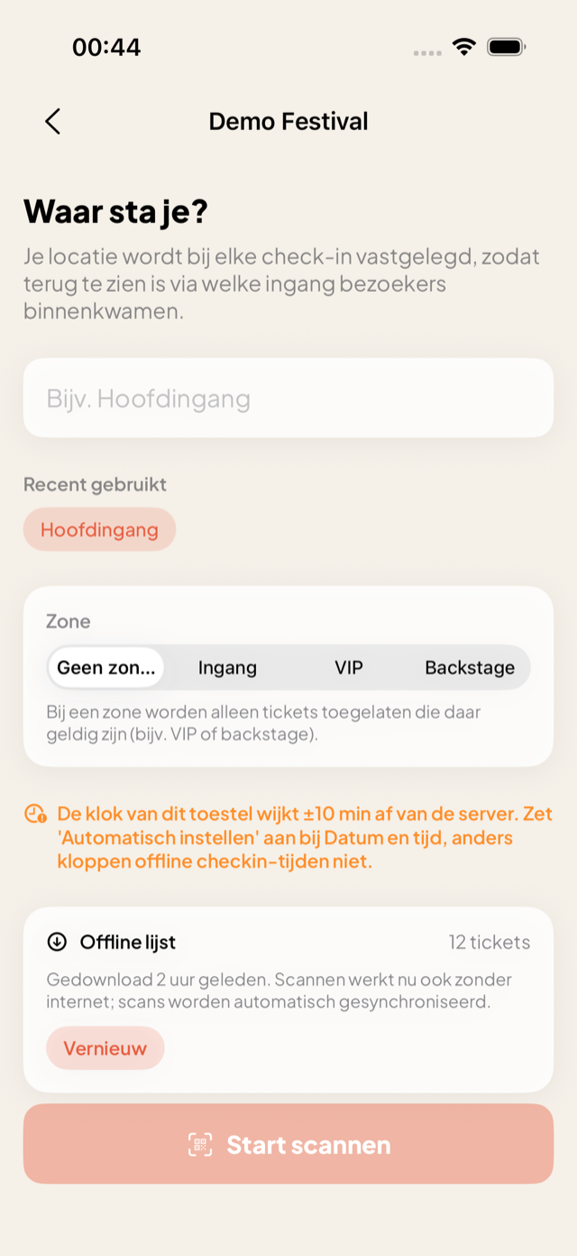 Scan-instellingen met de keuze voor een toegangszone en een waarschuwing over een afwijkende telefoonklok.