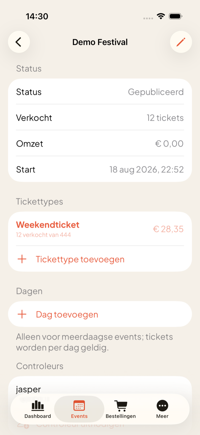 Eventdetail met status, ticketsoorten, dagen en controleurs.